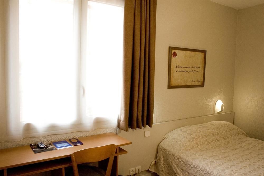 Hotel Ours Blanc - Victor Hugo Toulouse Exterior photo