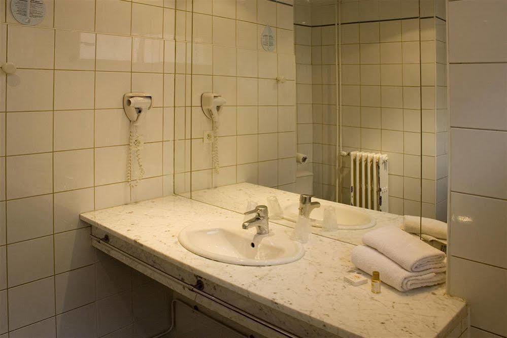 Hotel Ours Blanc - Victor Hugo Toulouse Exterior photo